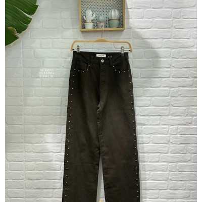 PANTALÖN MARRÖN TACHUELAS