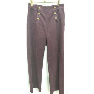 PANTALÓN BOTONES BURDEOS