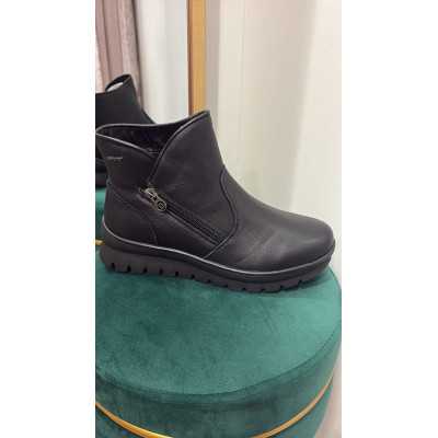 TREINTAS BOTÍN NEGRO 4463