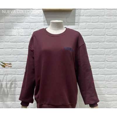 SUDADERA FLORES BURDEOS